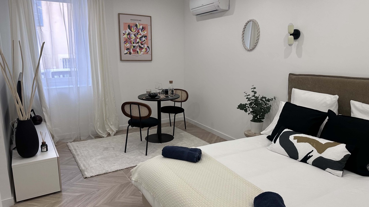 Photo of Bedroom in Perier