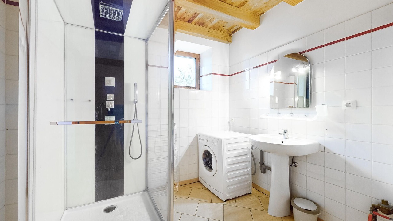Photo of Bathroom in Bussiere-Badil