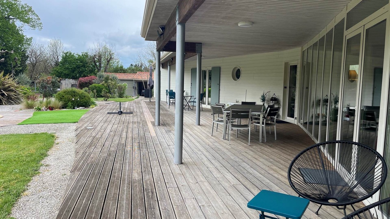 Photo of Others in Barbezieux-Saint-Hilaire