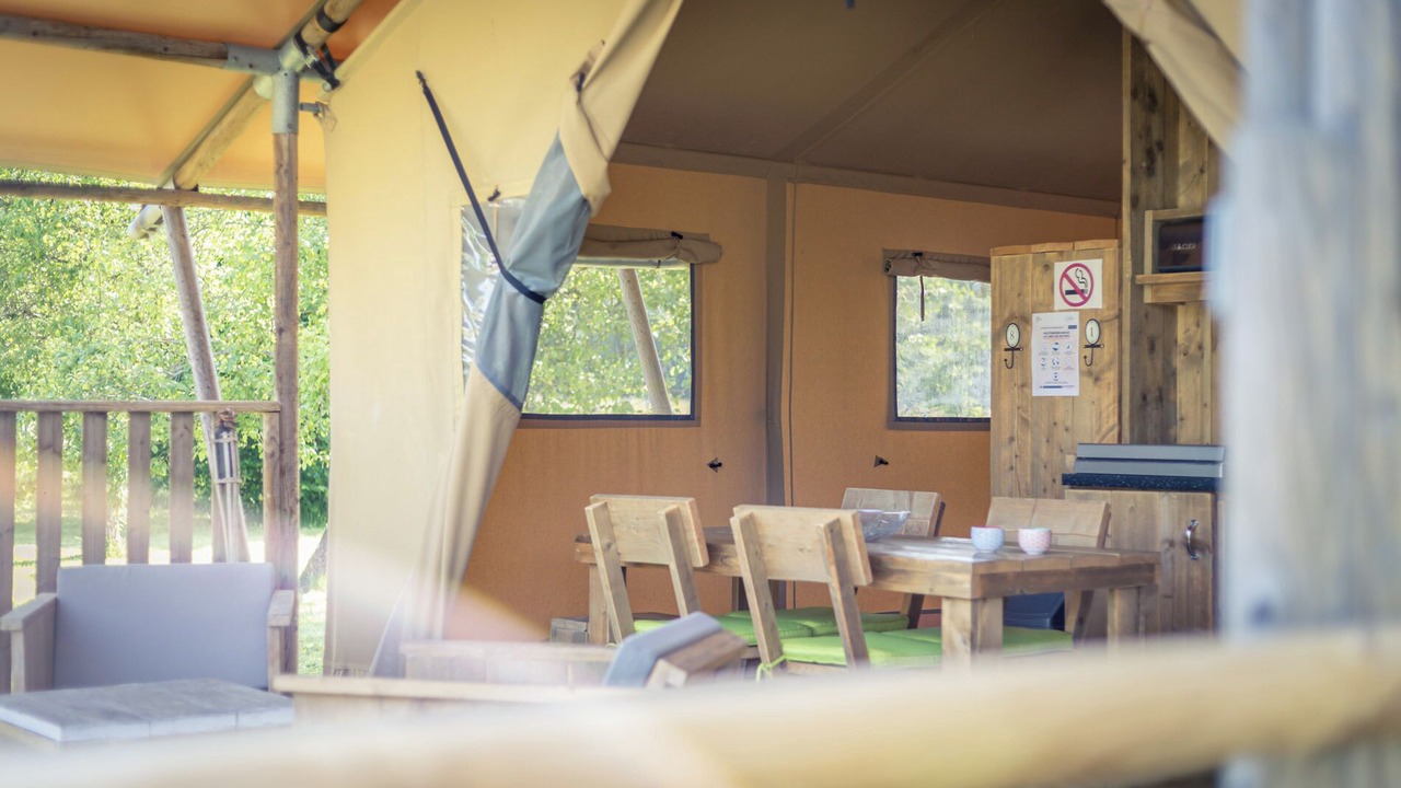 Photo of Outdoor in Saires