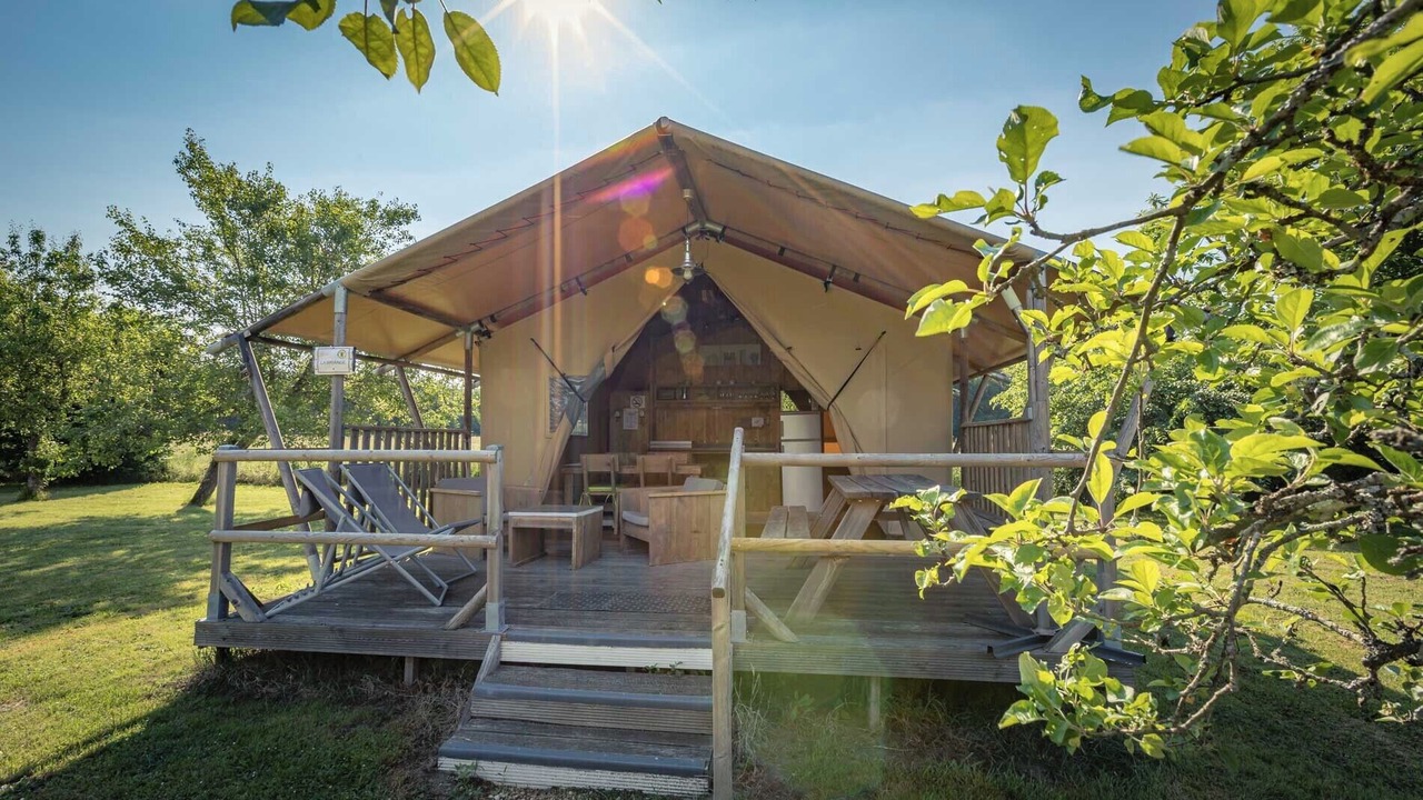 Photo of Outdoor in Saires