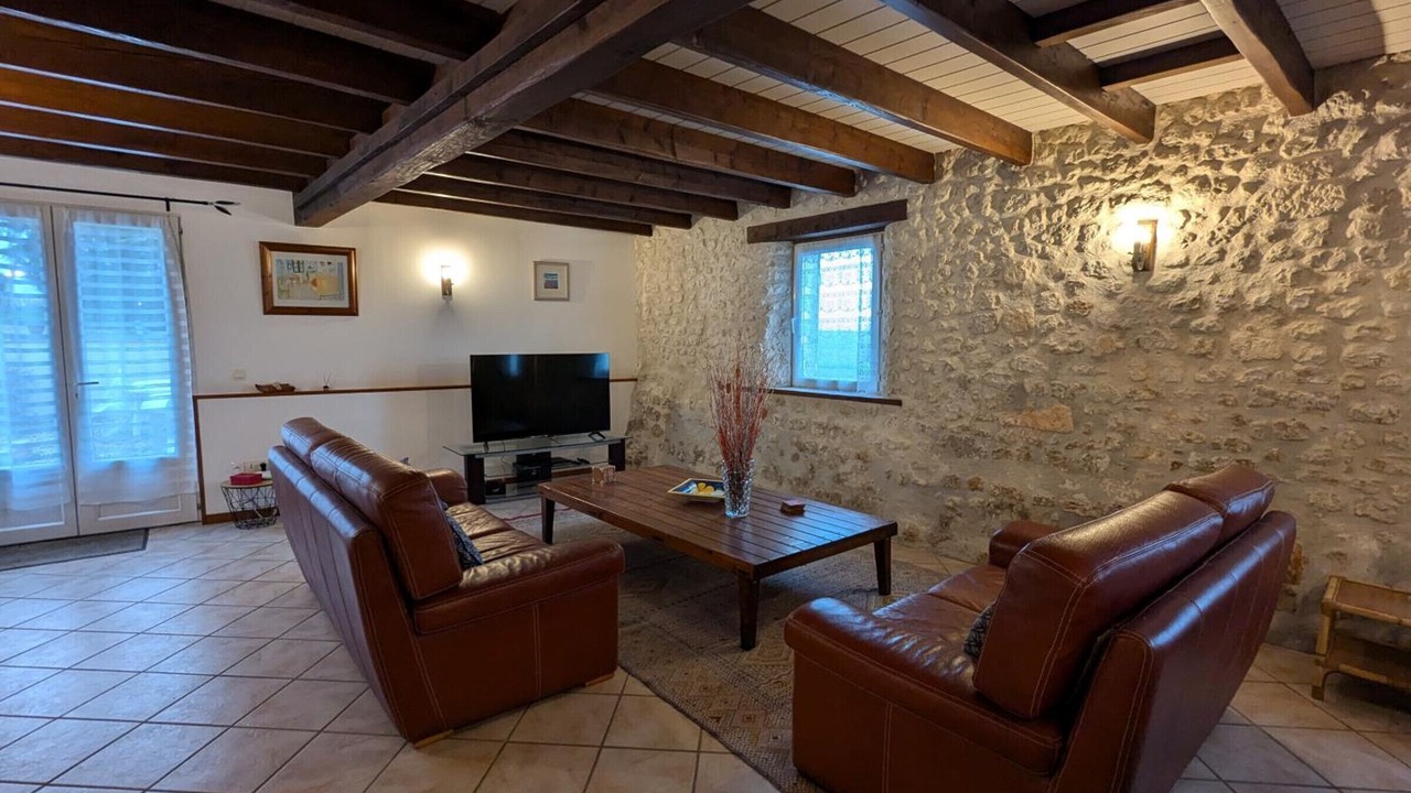 Photo of Livingroom in Pereuil