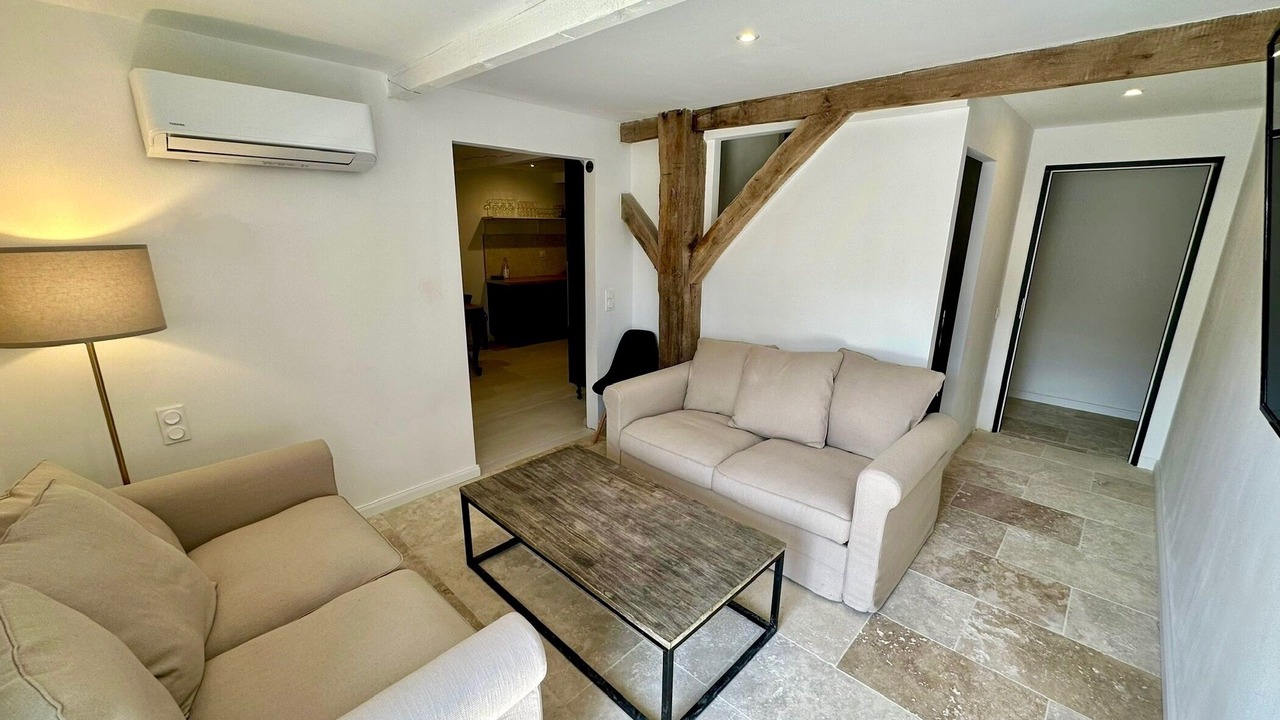 Photo of Livingroom in Coly