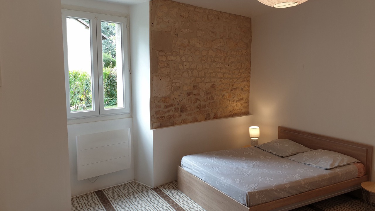 Photo of Bedroom in Chasseneuil-du-Poitou