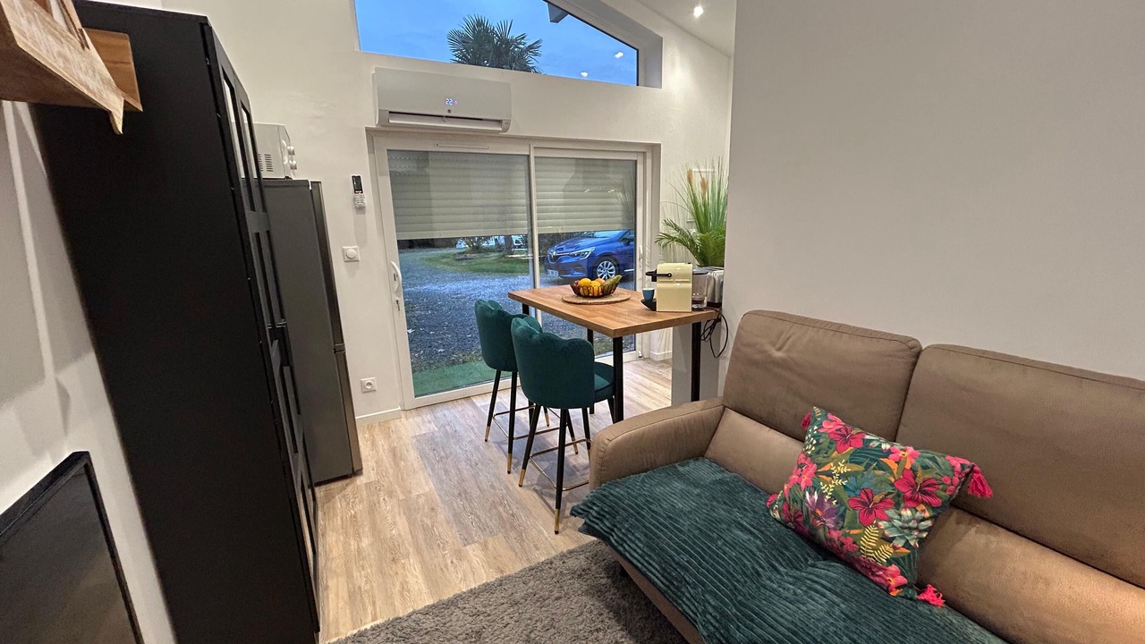 Photo of Livingroom in Saint-Pandelon