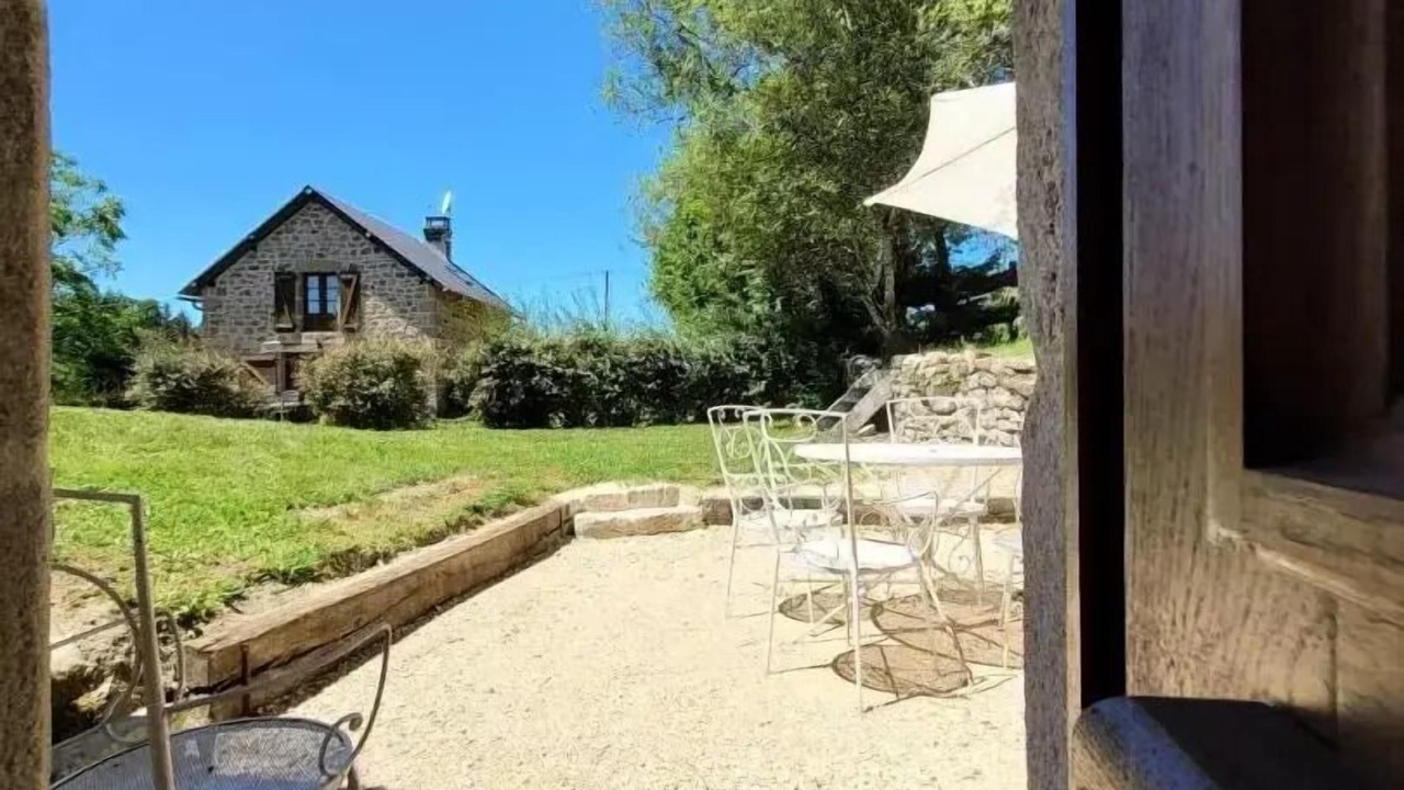 Photo of Outdoor in Saint-Yrieix-le-Dejalat