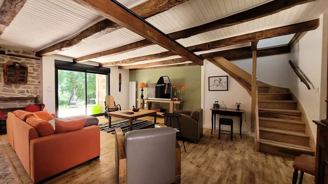 Photo of Livingroom in Saint-Yrieix-le-Dejalat