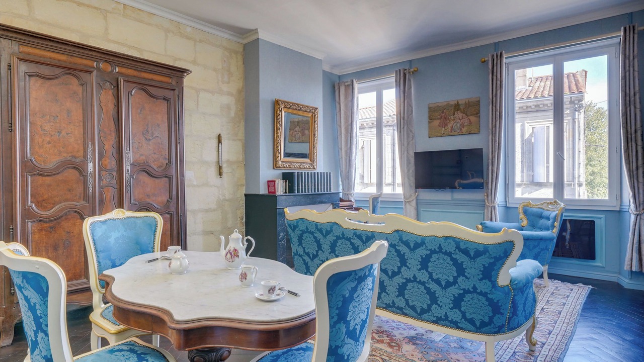 Photo of Others in Pauillac