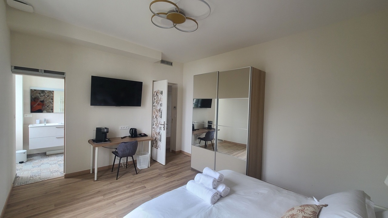 Photo of Bedroom in Coulon
