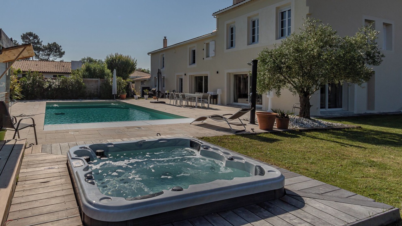 Photo of Outdoor in Ludon-Medoc