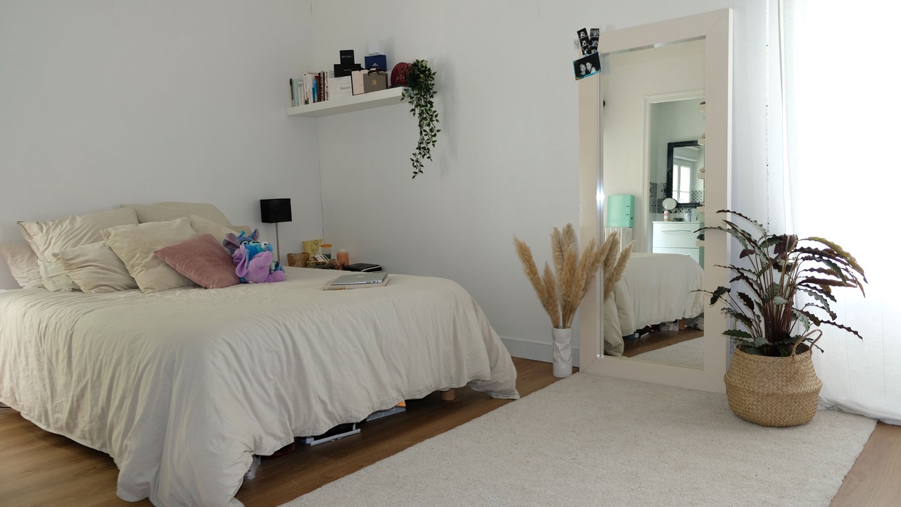 Photo of Bedroom in Ludon-Medoc