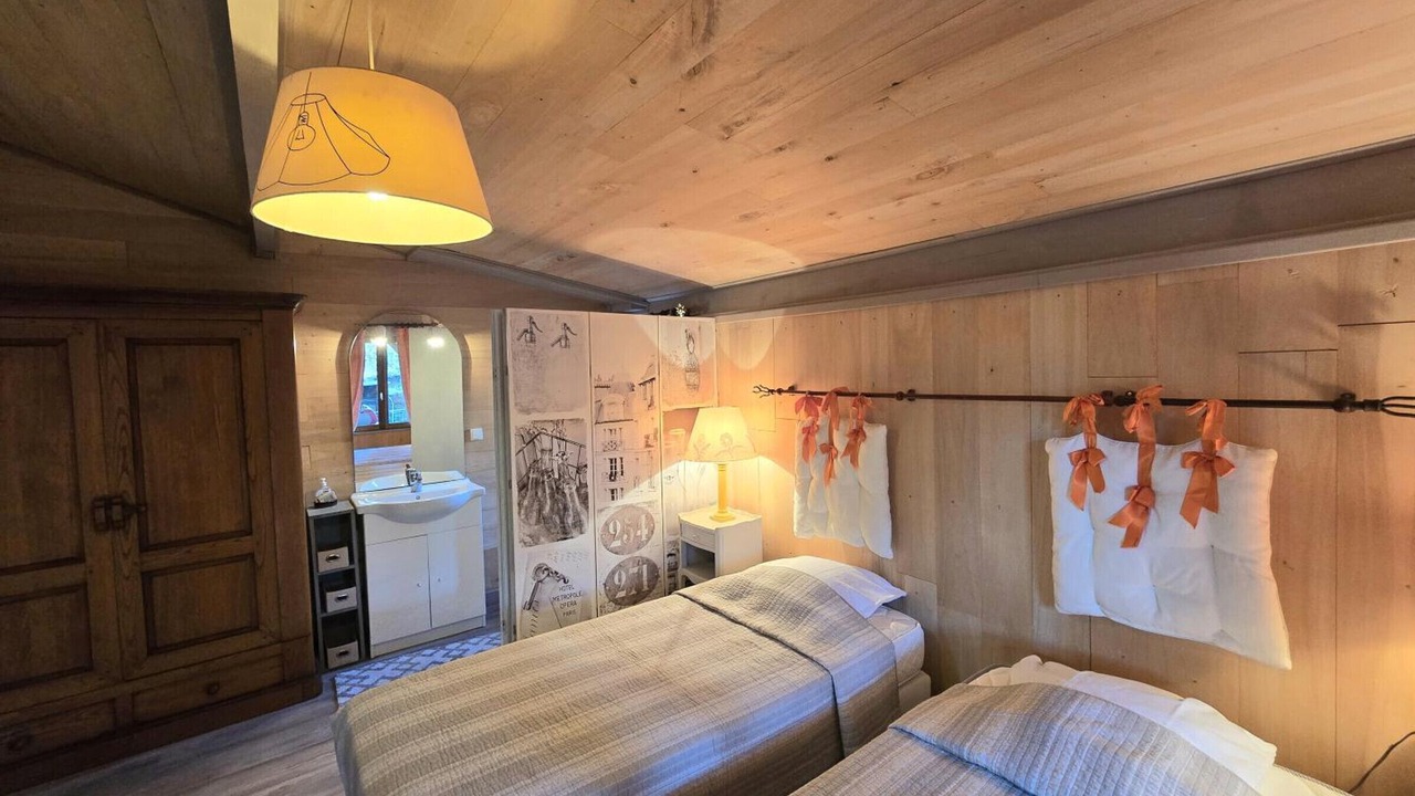 Photo of Bedroom in Saint-Chamassy