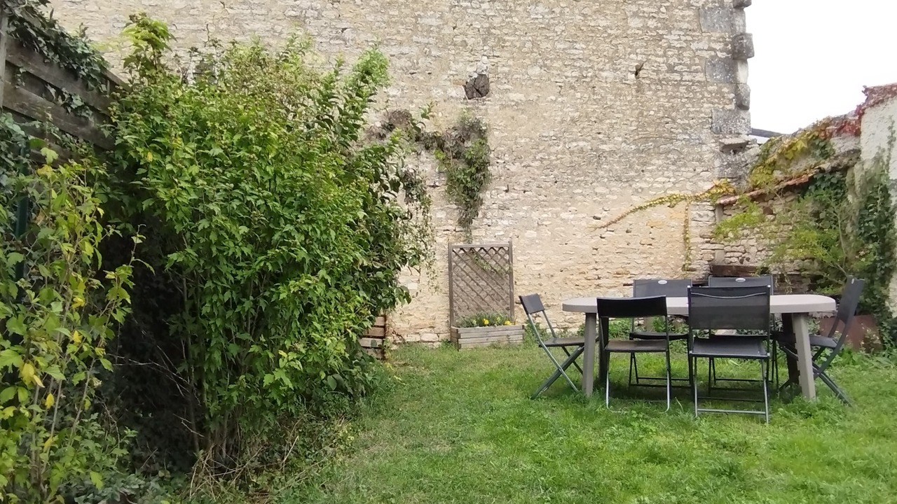 Photo of Outdoor in Jaunay-Clan