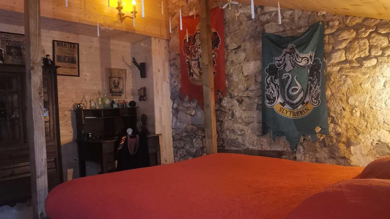 Photo of Bedroom in Saint-Salvy