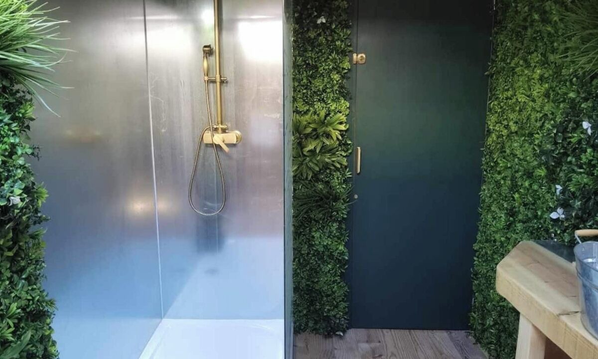 Photo of Bathroom in Saint-Salvy