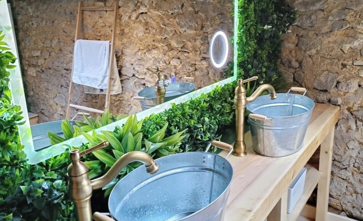 Photo of Bathroom in Saint-Salvy