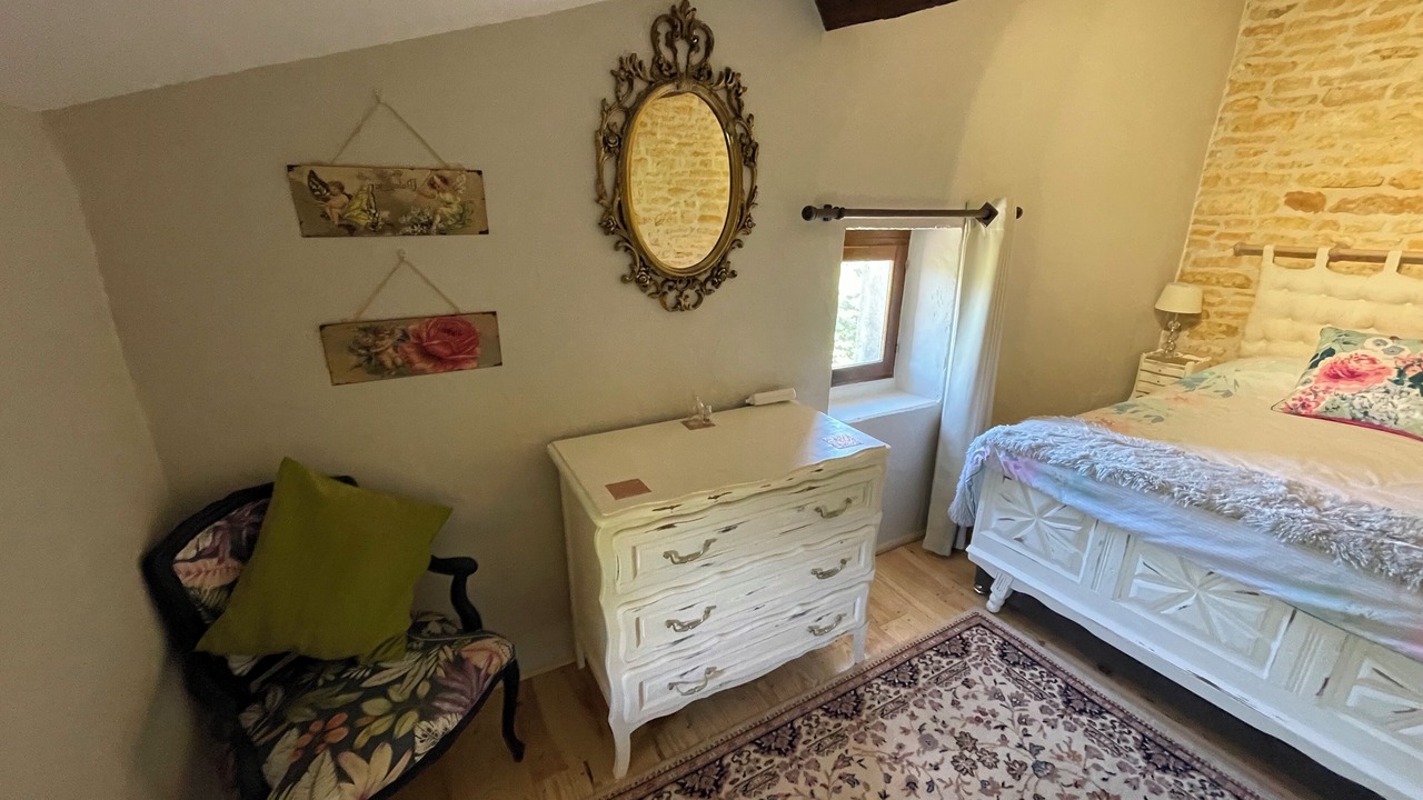 Photo of Bedroom in Brux