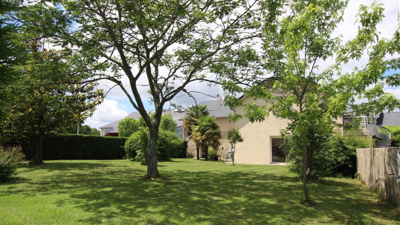 Photo of Outdoor in Uzein