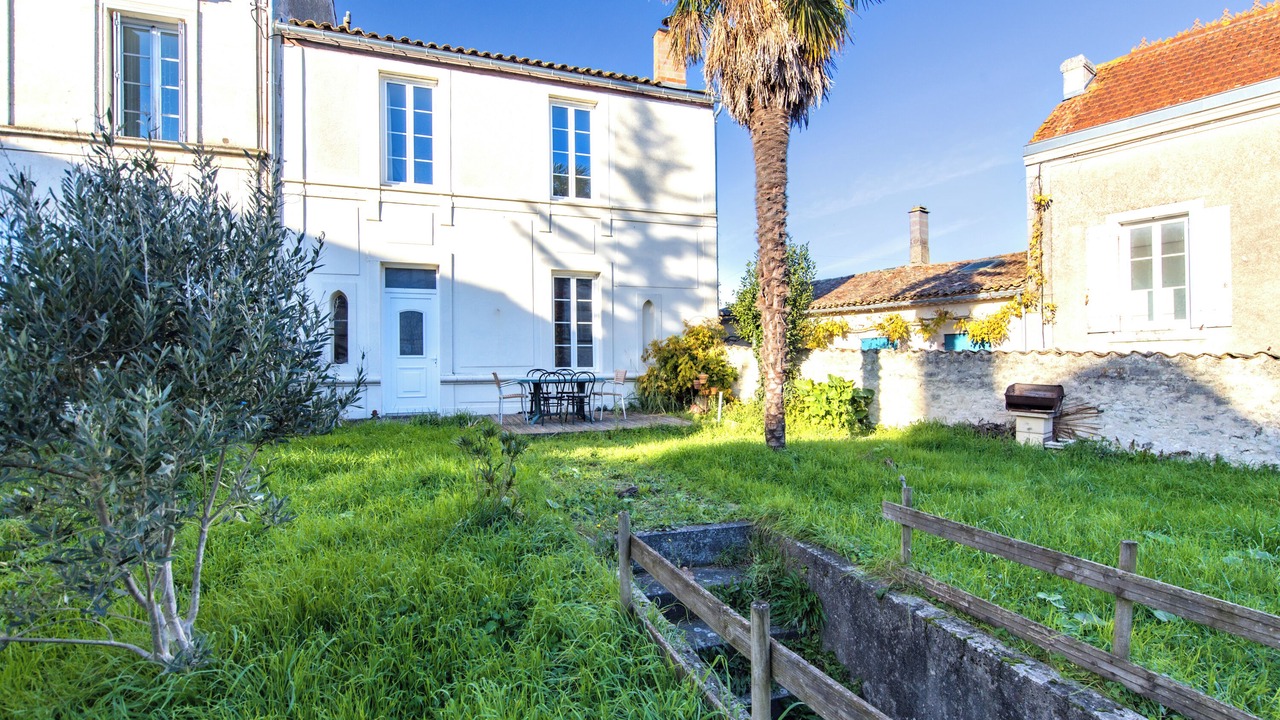 Photo of Outdoor in Mortagne-sur-Gironde