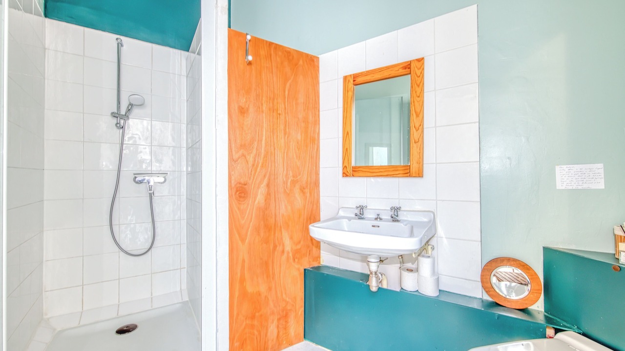 Photo of Bathroom in Mortagne-sur-Gironde