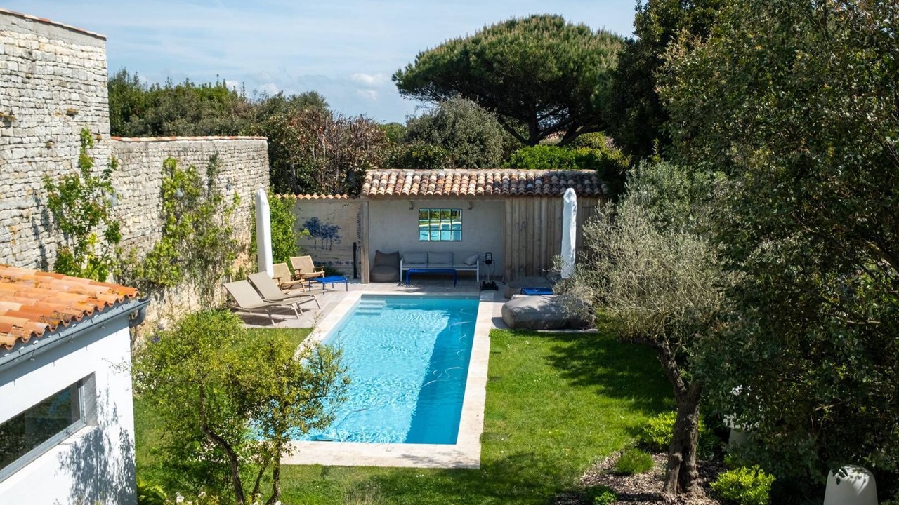 Photo of Outdoor in Ars-en-Re