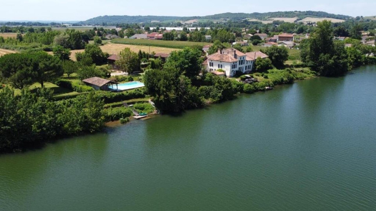 Photo of Outdoor in Clairac