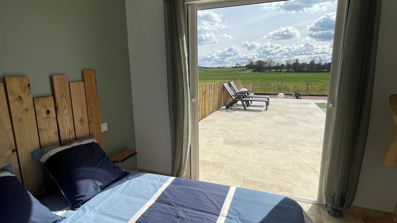 Photo of Bedroom in Creysse