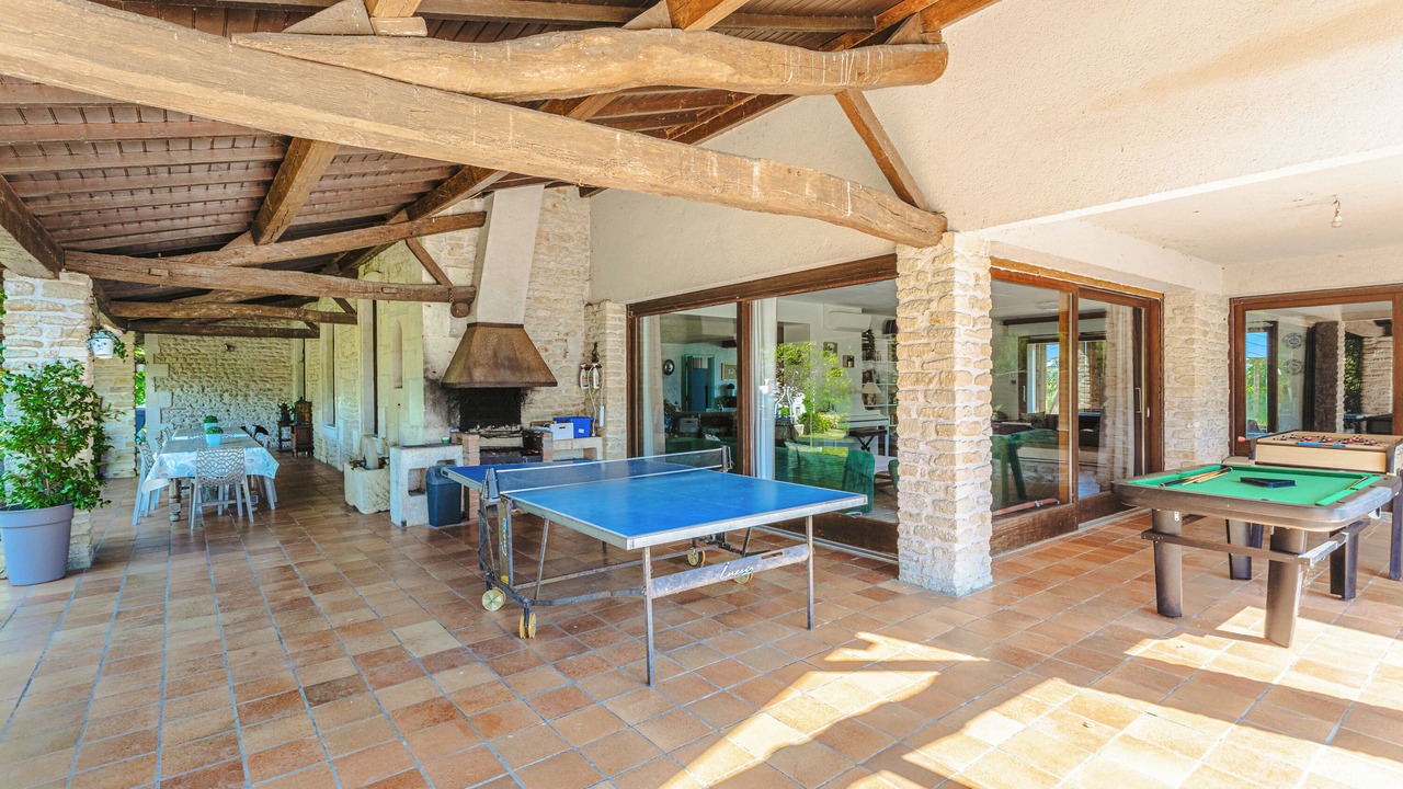 Photo of Outdoor in Genouille