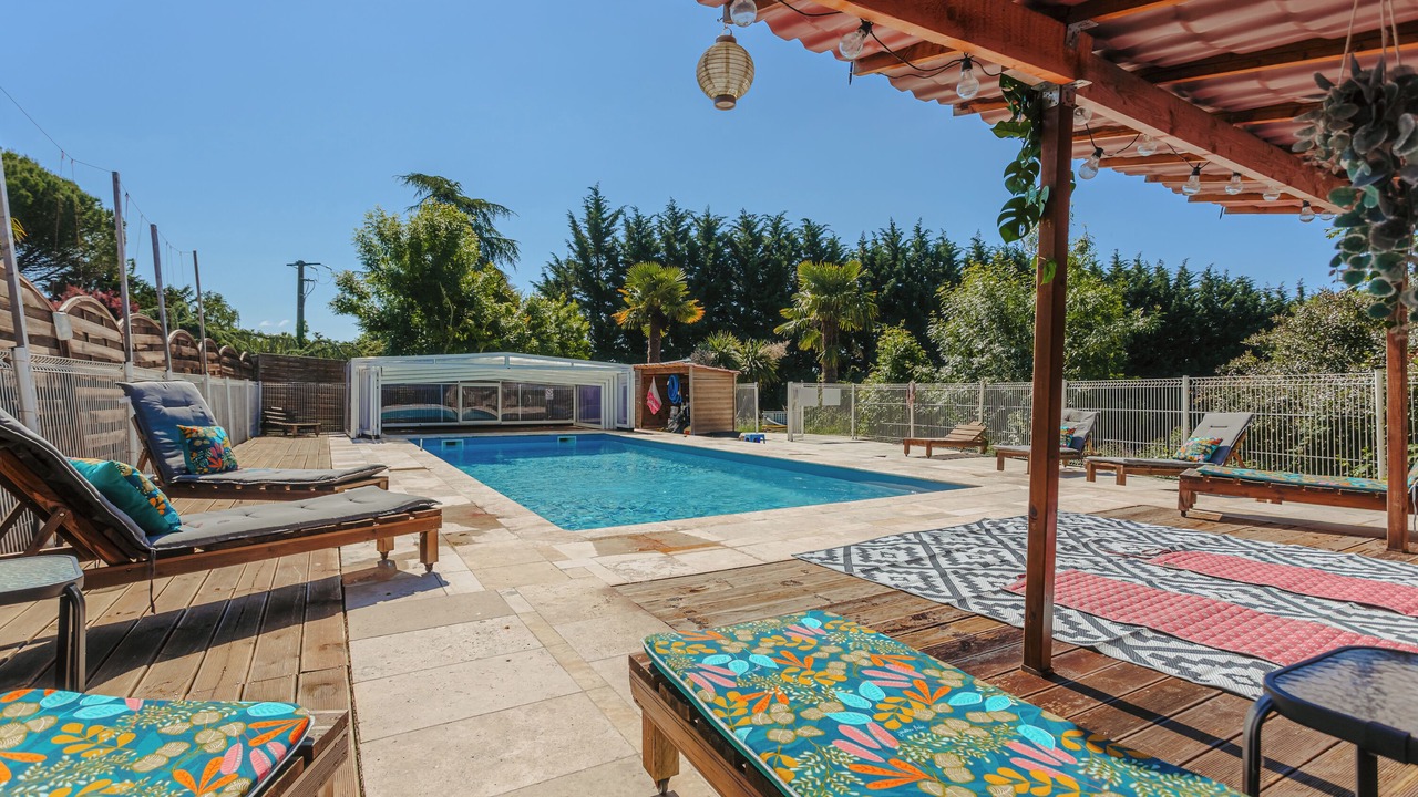 Photo of Outdoor in Genouille