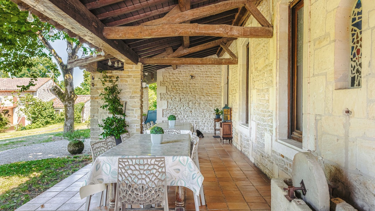 Photo of Outdoor in Genouille