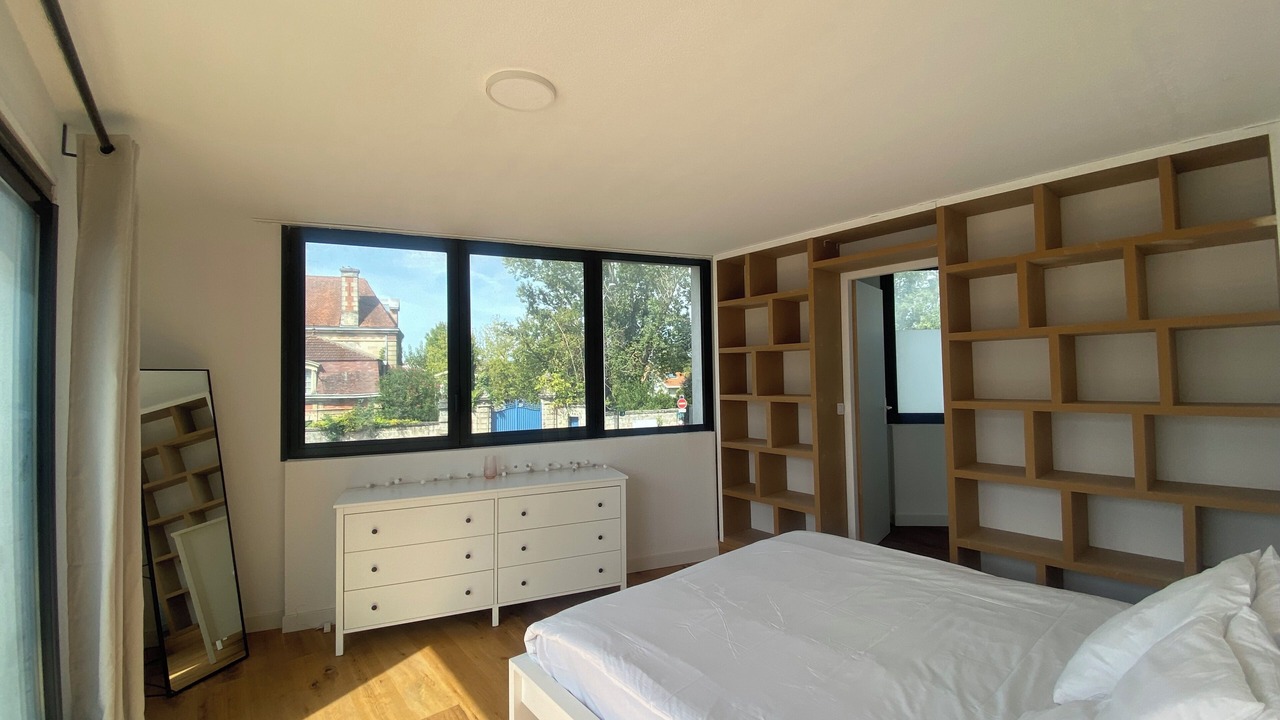 Photo of Bedroom in Talence