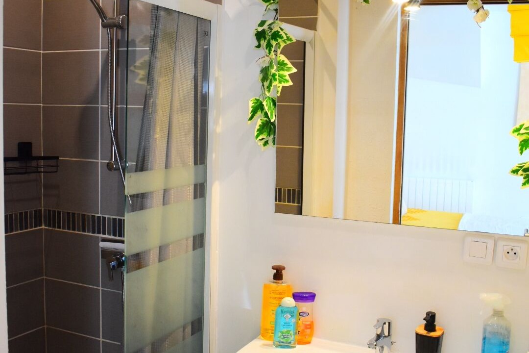 Photo of Bathroom in Les 3 Cites