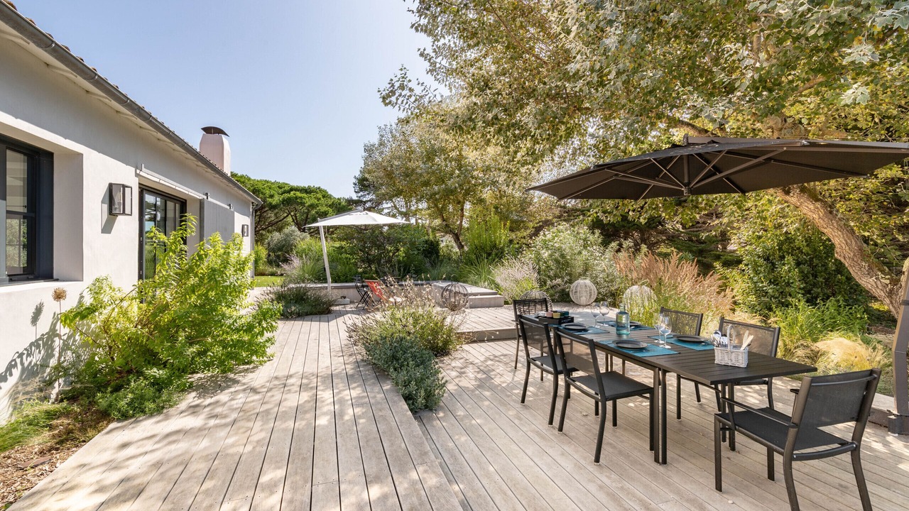 Photo of Outdoor in Les Portes-en-Re