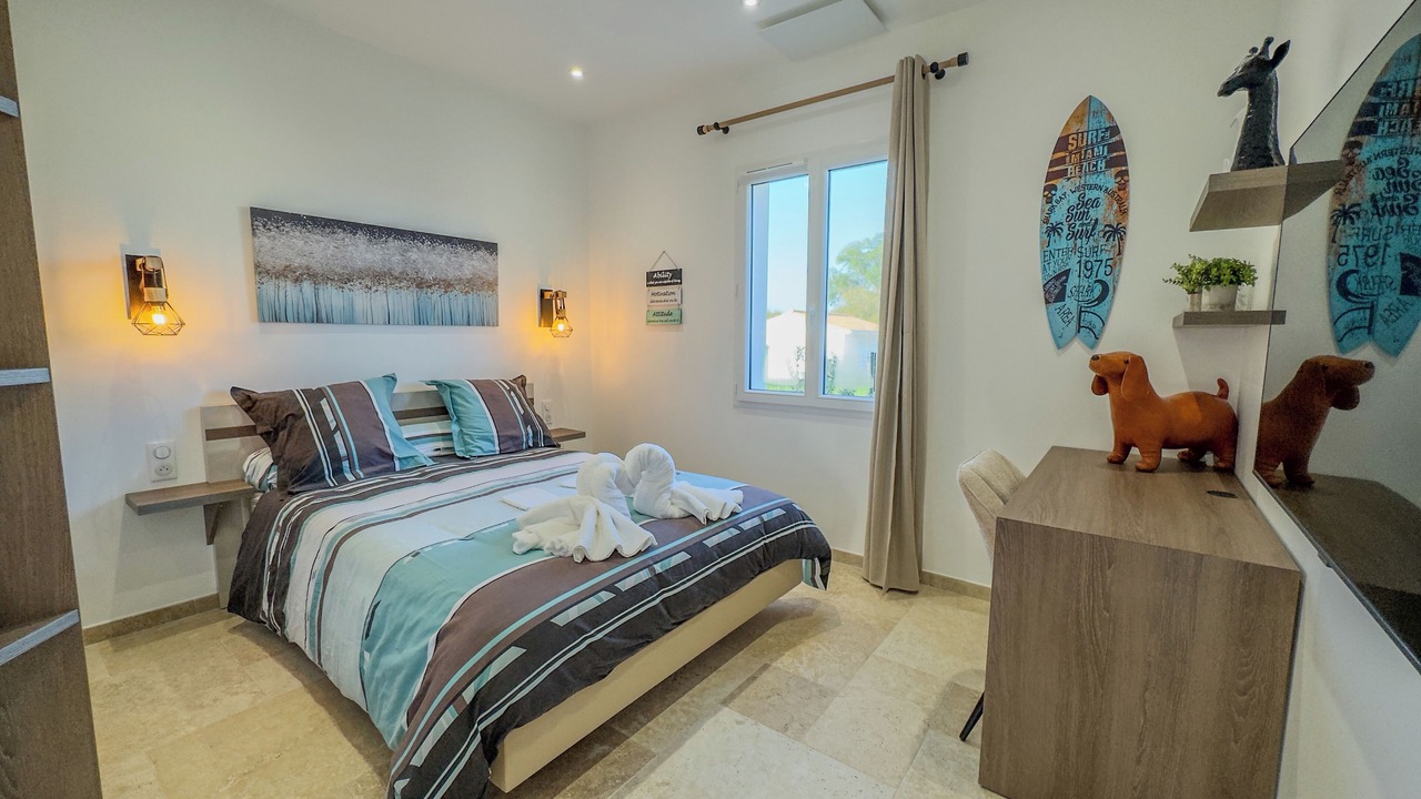 Photo of Bedroom in Saint-Ciers-du-Taillon