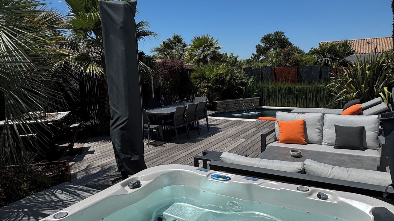 Photo of Patio Balcony in Saint-Ciers-du-Taillon