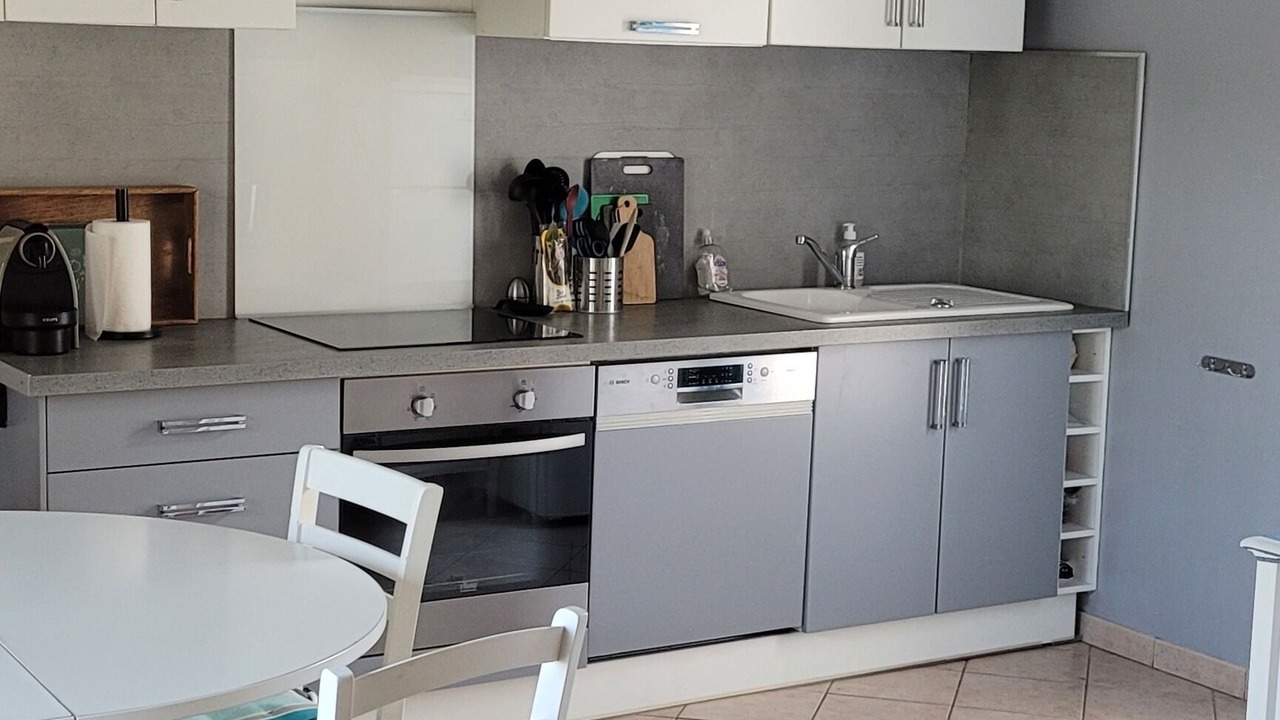 Photo of Kitchen in Domino