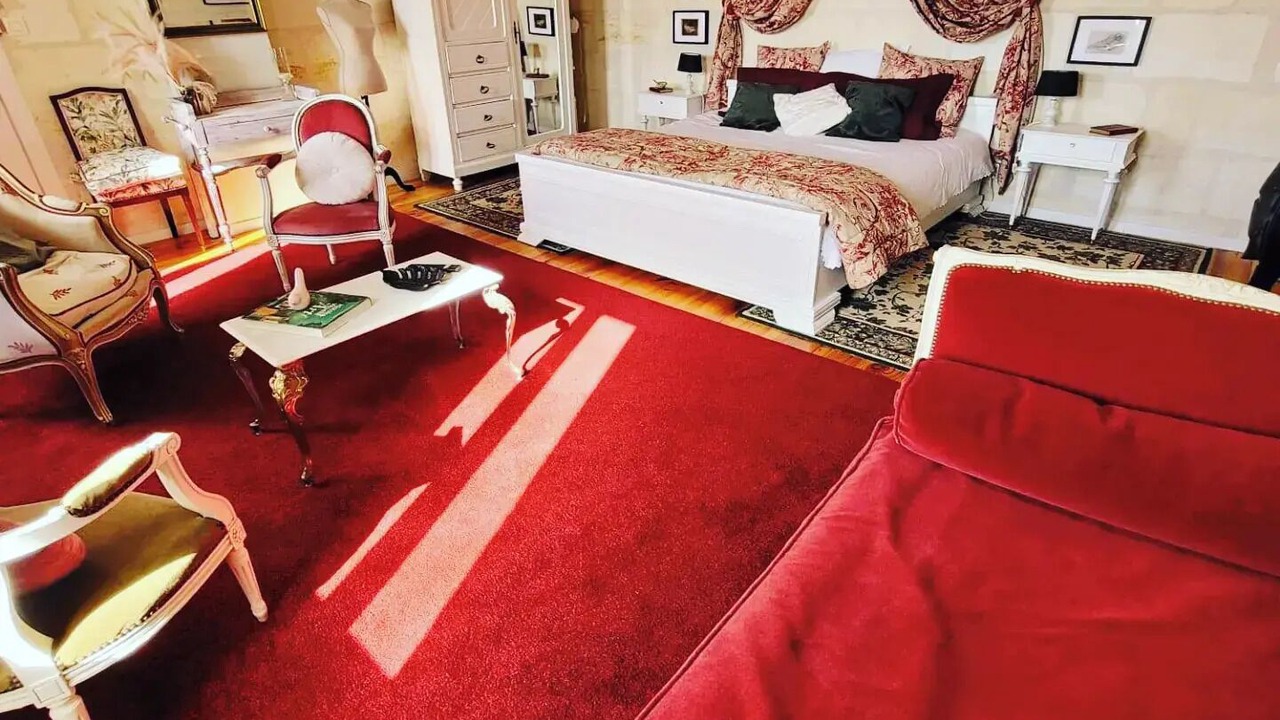 Photo of Bedroom in Lugon-et-l'ile-du-Carney