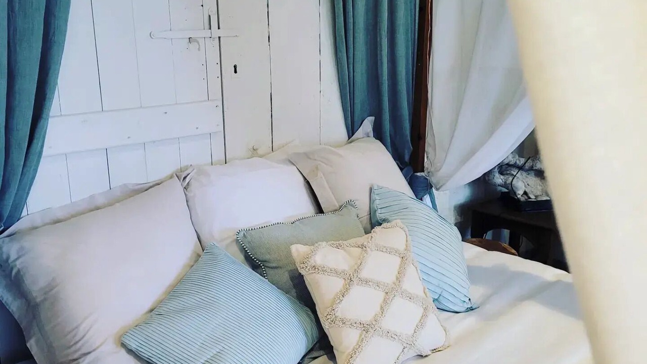 Photo of Bedroom in Lugon-et-l'ile-du-Carney