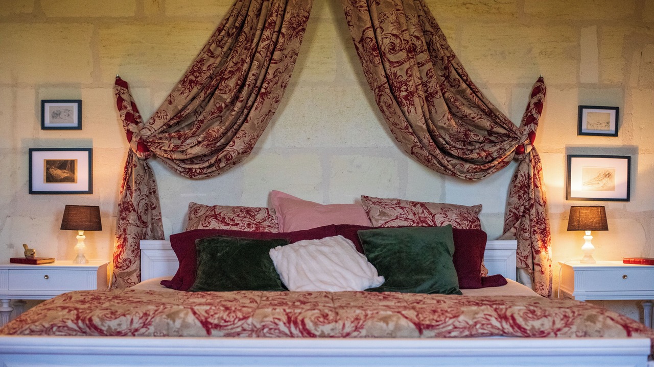 Photo of Bedroom in Lugon-et-l'ile-du-Carney