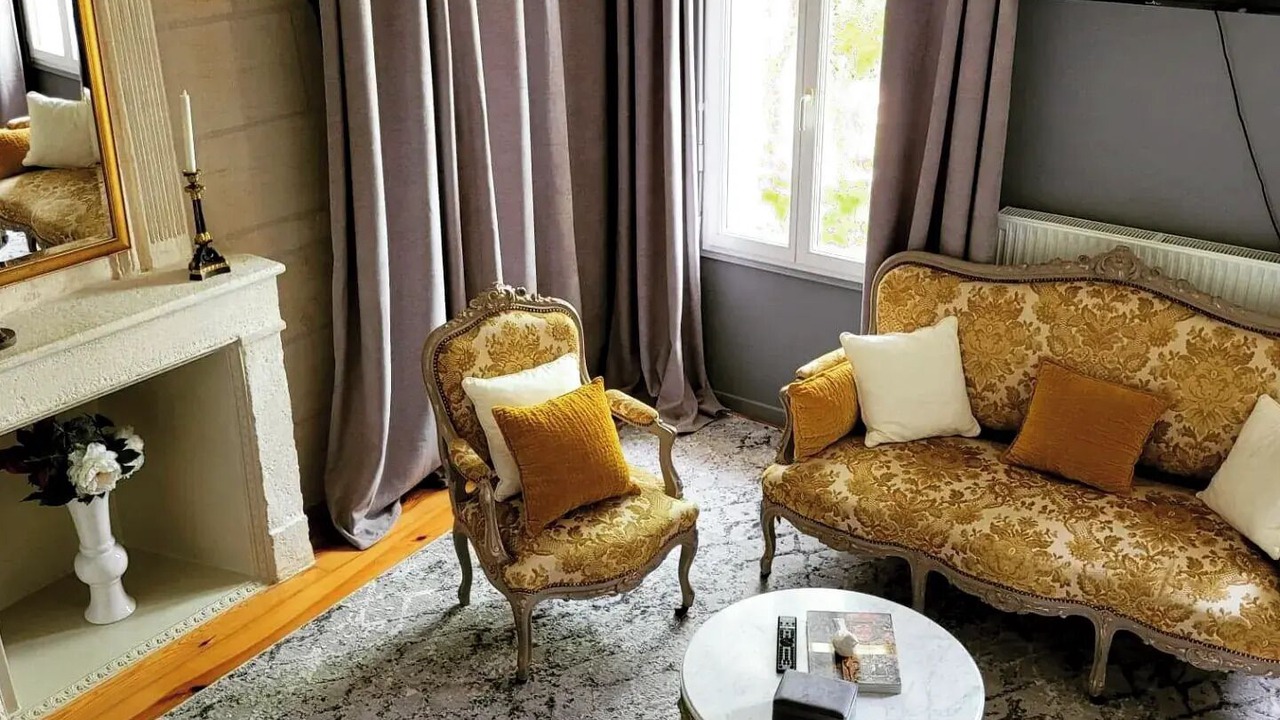 Photo of Livingroom in Lugon-et-l'ile-du-Carney