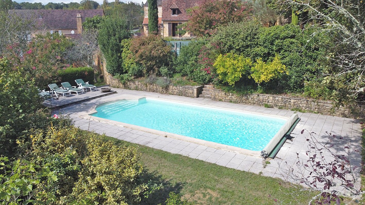 Photo of Outdoor in Saint-Andre-dAllas