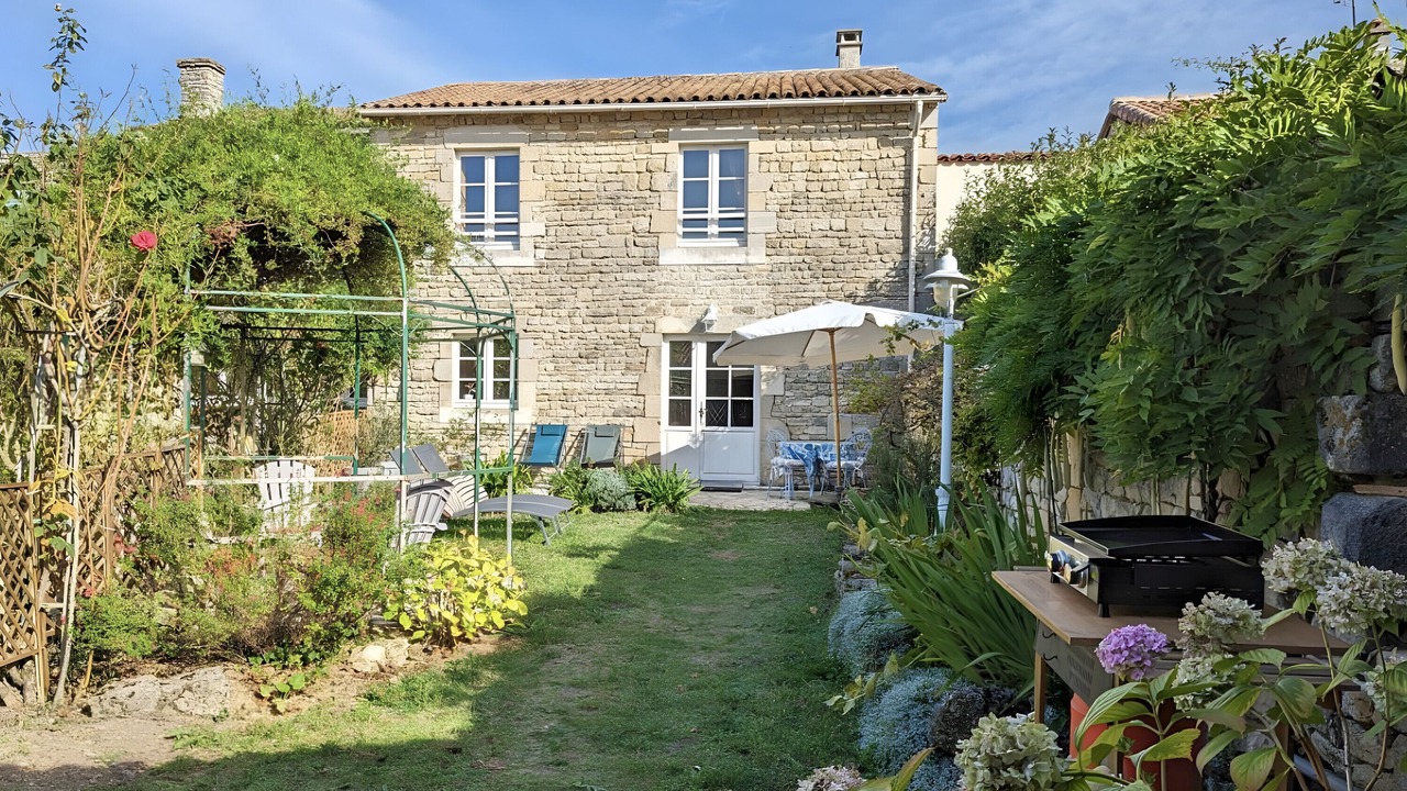 Photo of Outdoor in Theil-Rabier