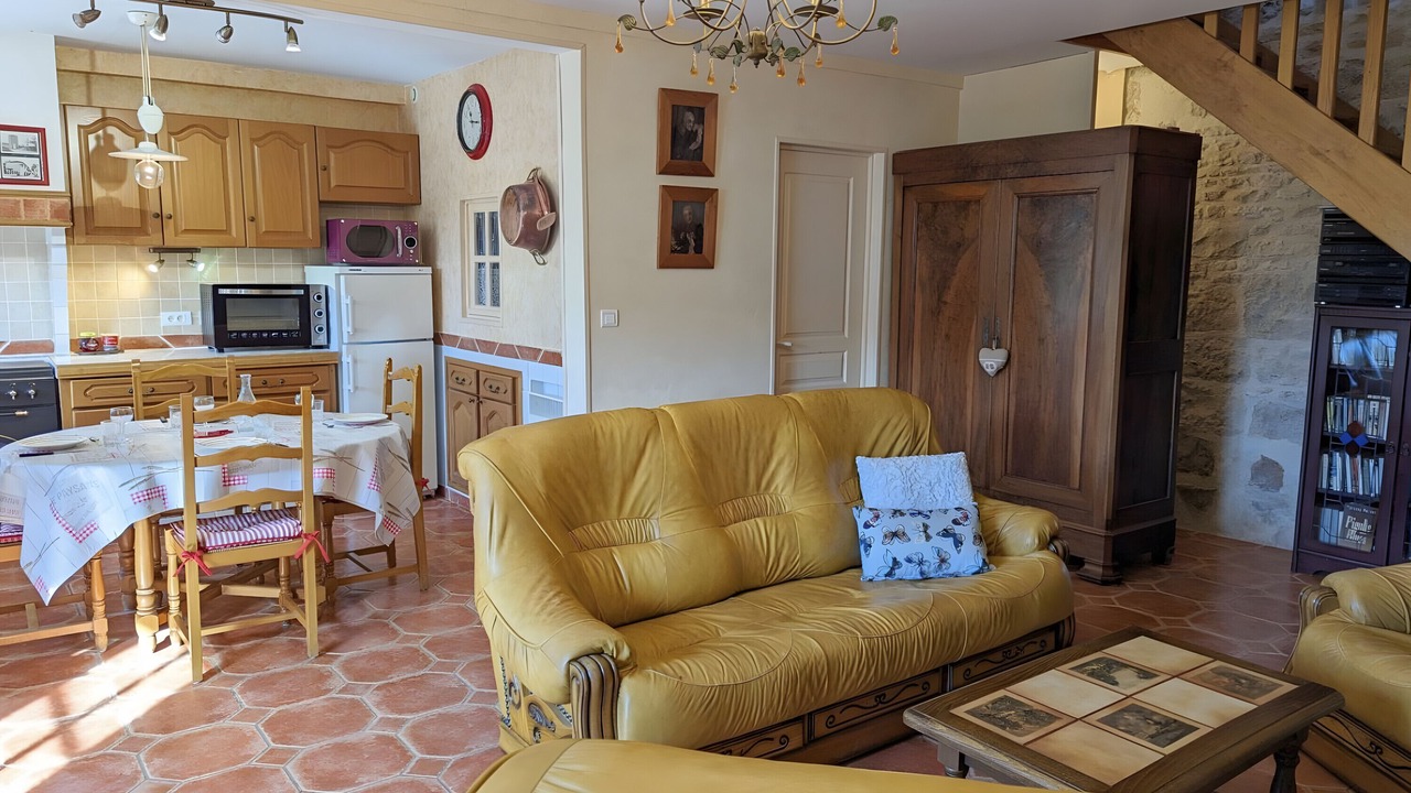 Photo of Livingroom in Theil-Rabier