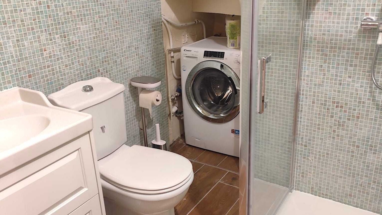 Photo of Bathroom in Gambetta