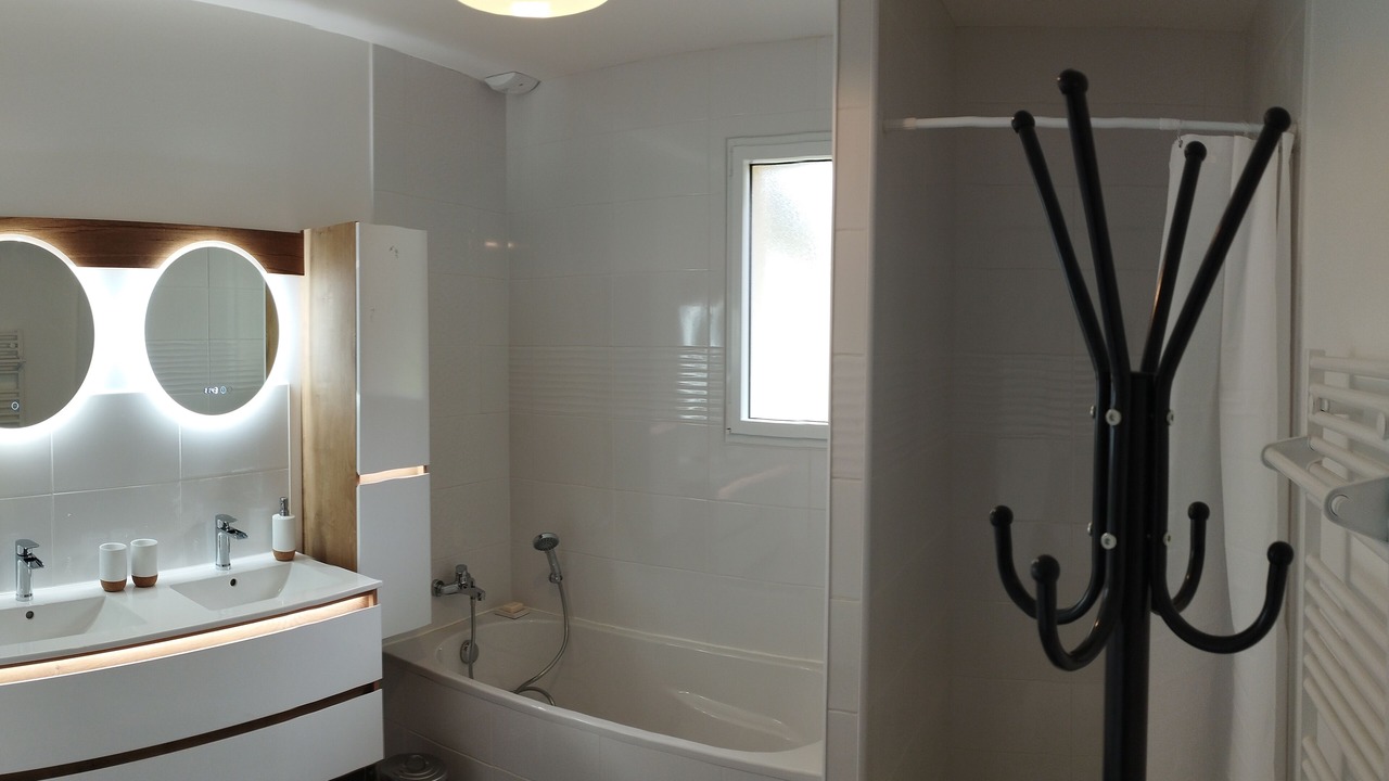 Photo of Bathroom in Le Porge