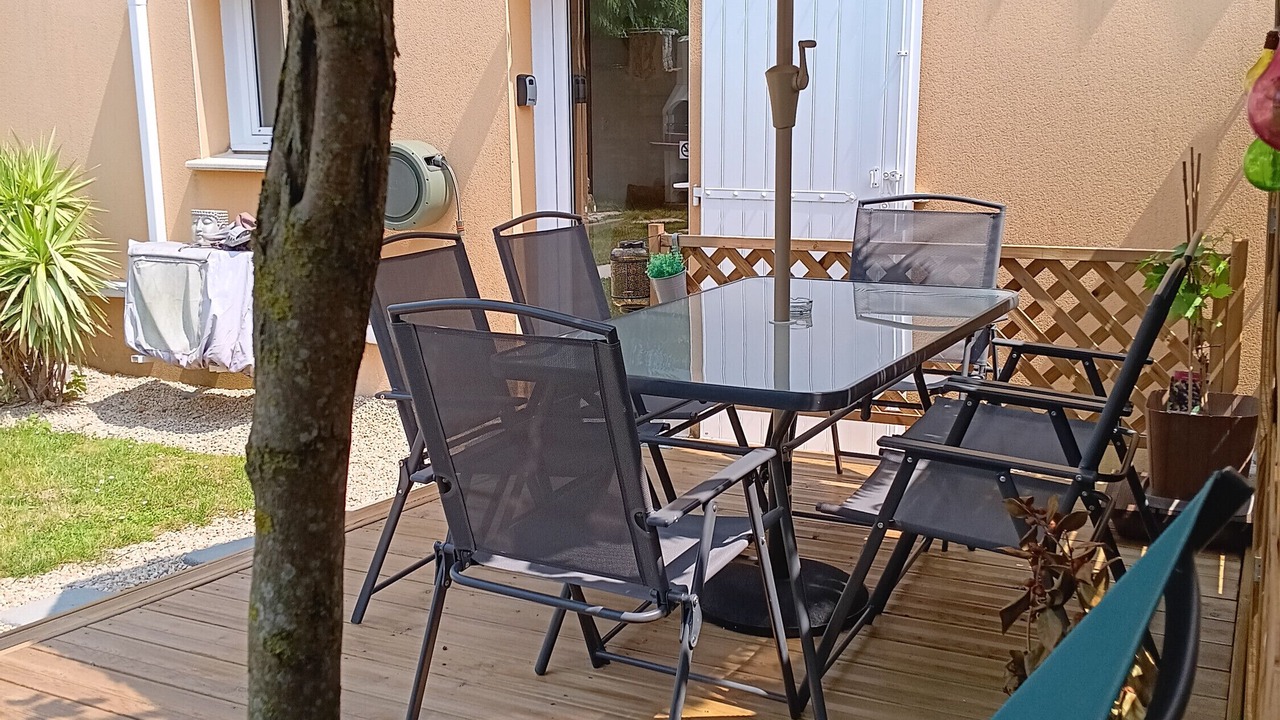 Photo of Outdoor in Echire