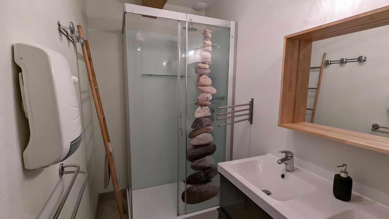 Photo of Bathroom in Verrieres
