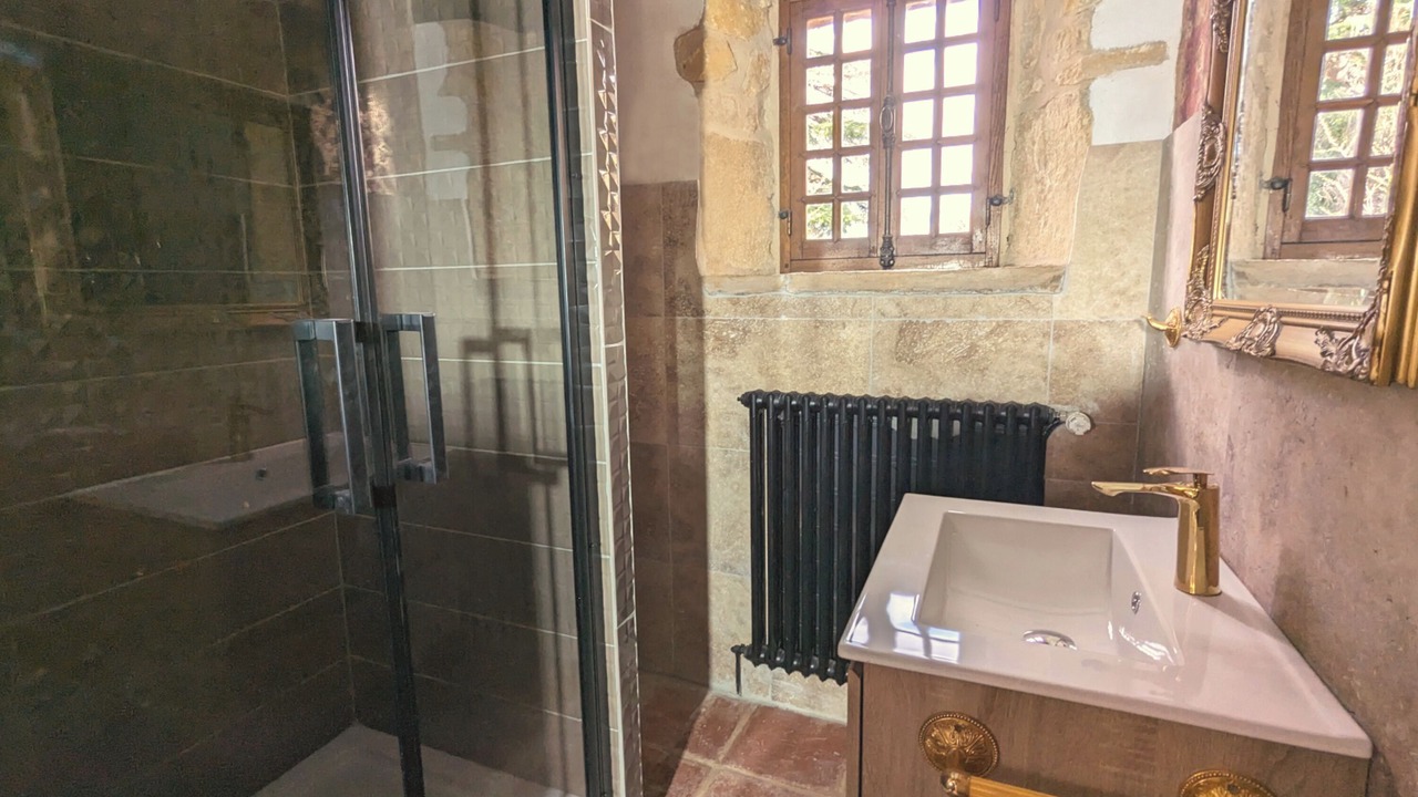 Photo of Bathroom in Urval