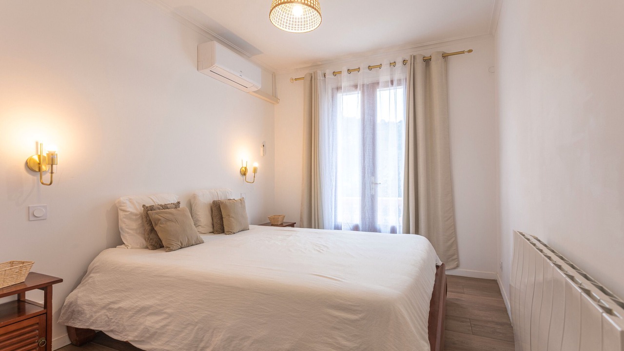 Photo of Bedroom in Sollies-Toucas
