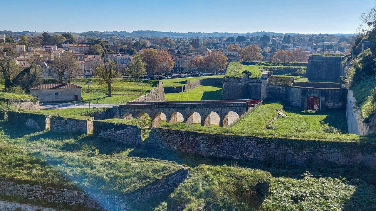 Photo of Others in Blaye